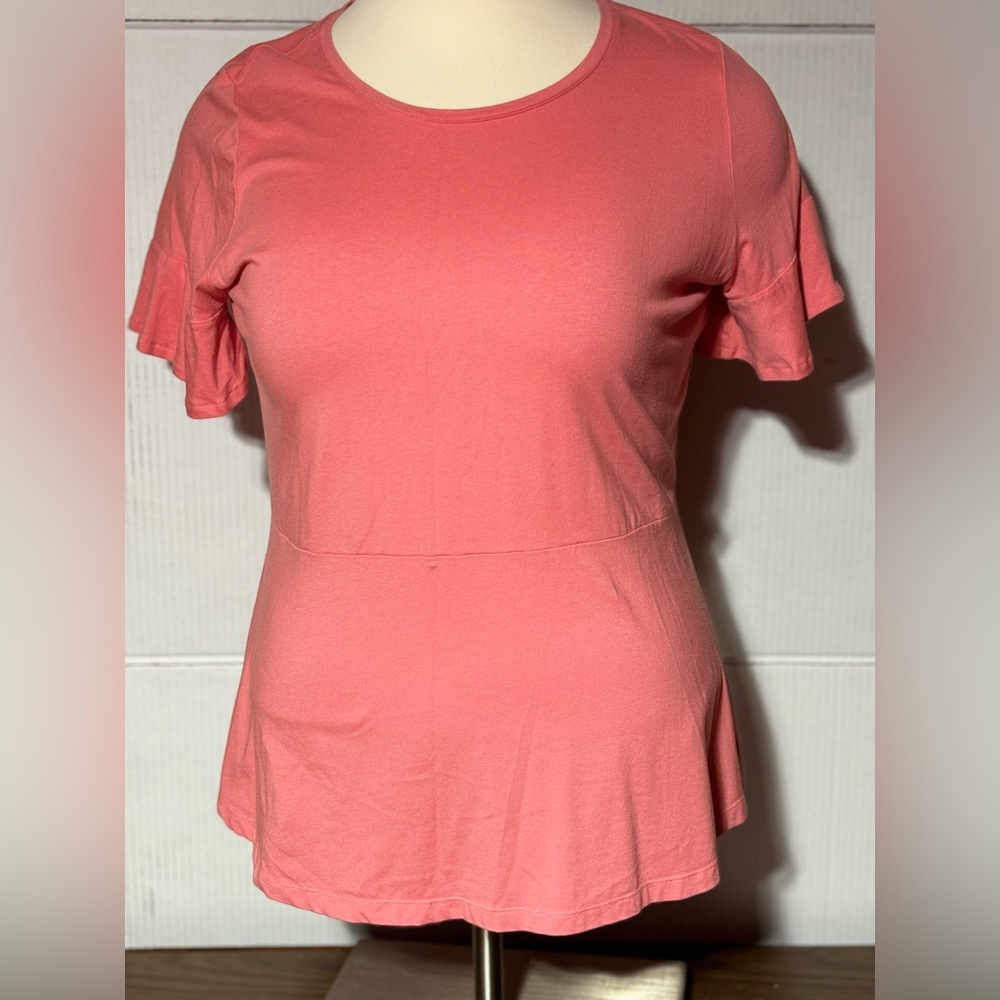 IsaacMizrahiLive 1X peach color a-line short sleeve top. NWOT 27” L